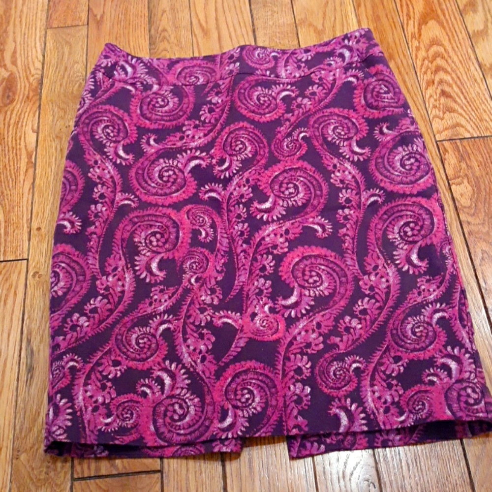 Merona paisley pencil skirt